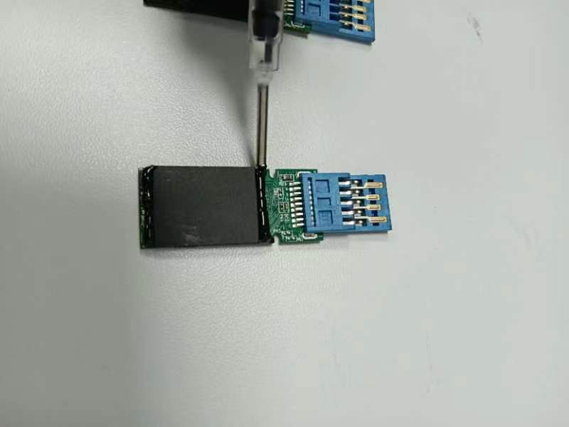 消費級電子數碼類存儲器BGA封裝芯片點膠加固用底部填充膠由漢思新材料提供